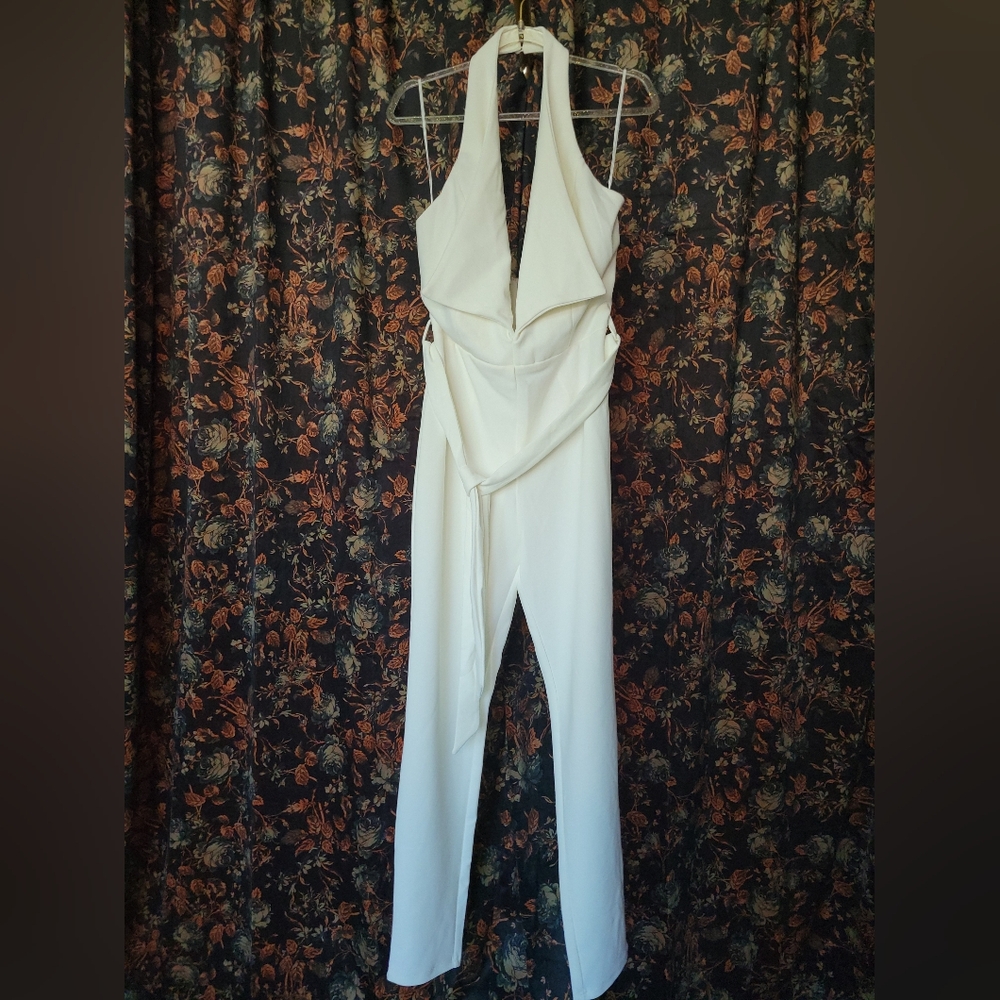 Banjul Jumpsuit, Size L, White Plunging Neckline Halter Jumpsuit, Forever 21 - Picture 2 of 5